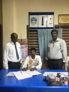 எமது பிரதி அதிபர்கள் இருவரும் புதிய சேவை நிலையத்தில் அதிபர்களாக கடமையேற்கவுள்ளனர் இருவருக்கும் எனது இனிய வாழ்த்து உரித்தாகட்டும்